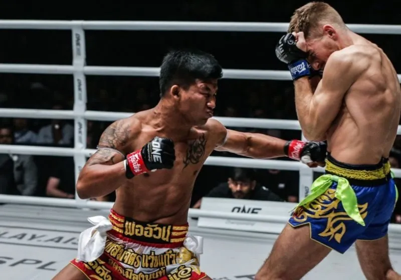 cách kết hợp body shot