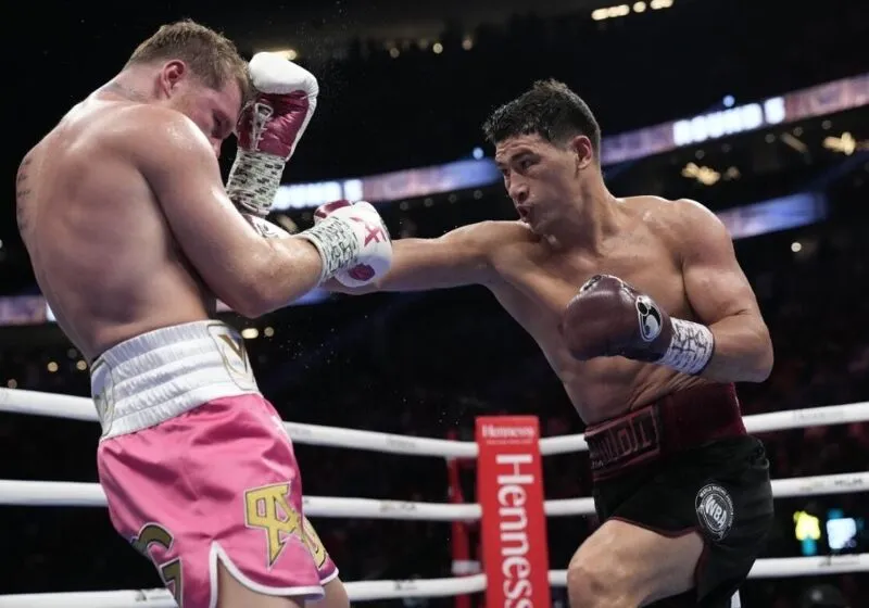 trận đấu Dmitry Bivol