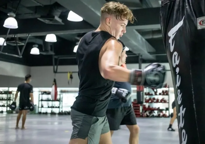 vai trò hook boxing