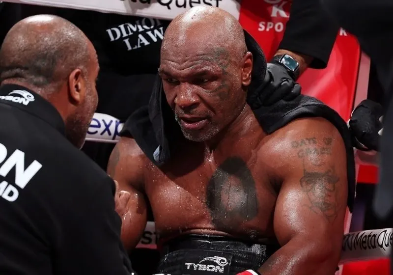 phong cách thi đấu Mike Tyson