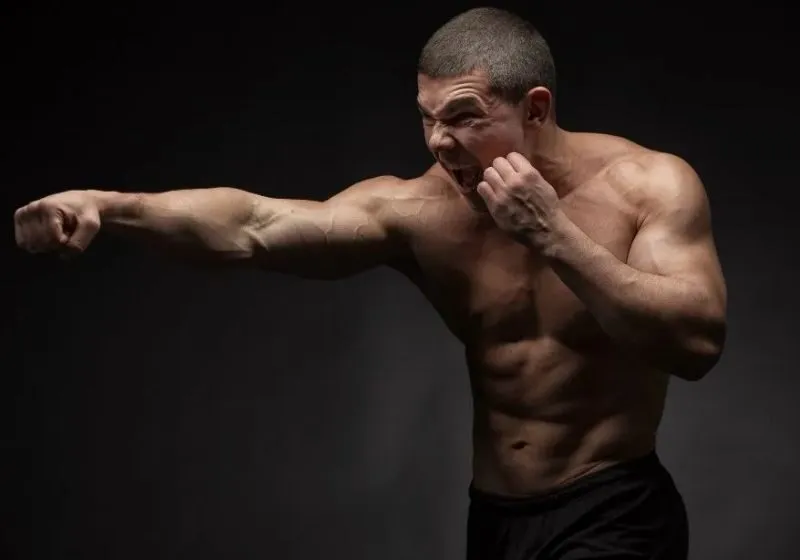 lỗi khi tập shadow boxing